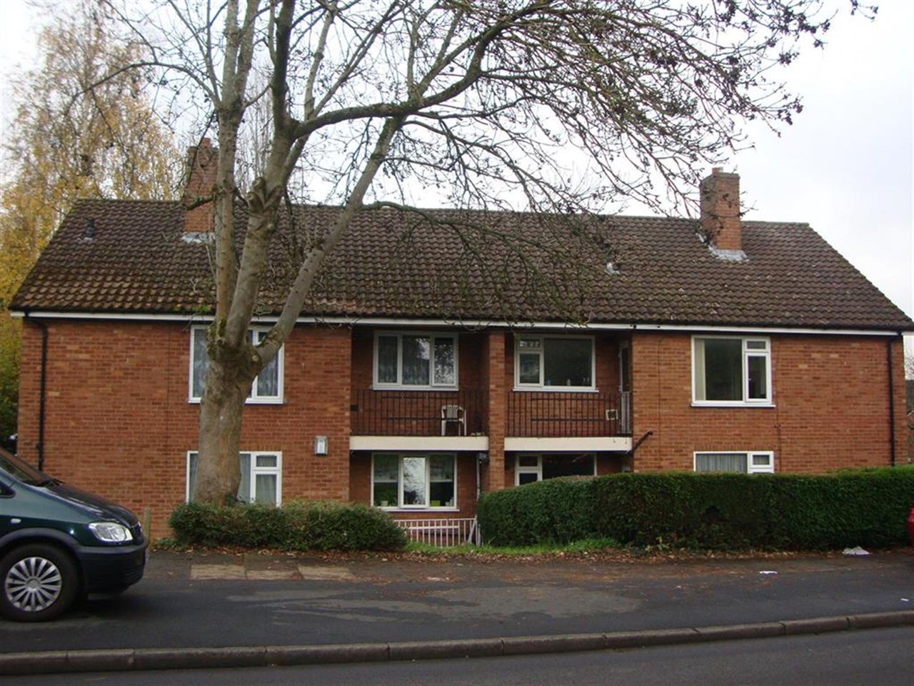 Hall Green, Birmingham 3 Bed Flat, Priory Road, B28 To Rent Now for