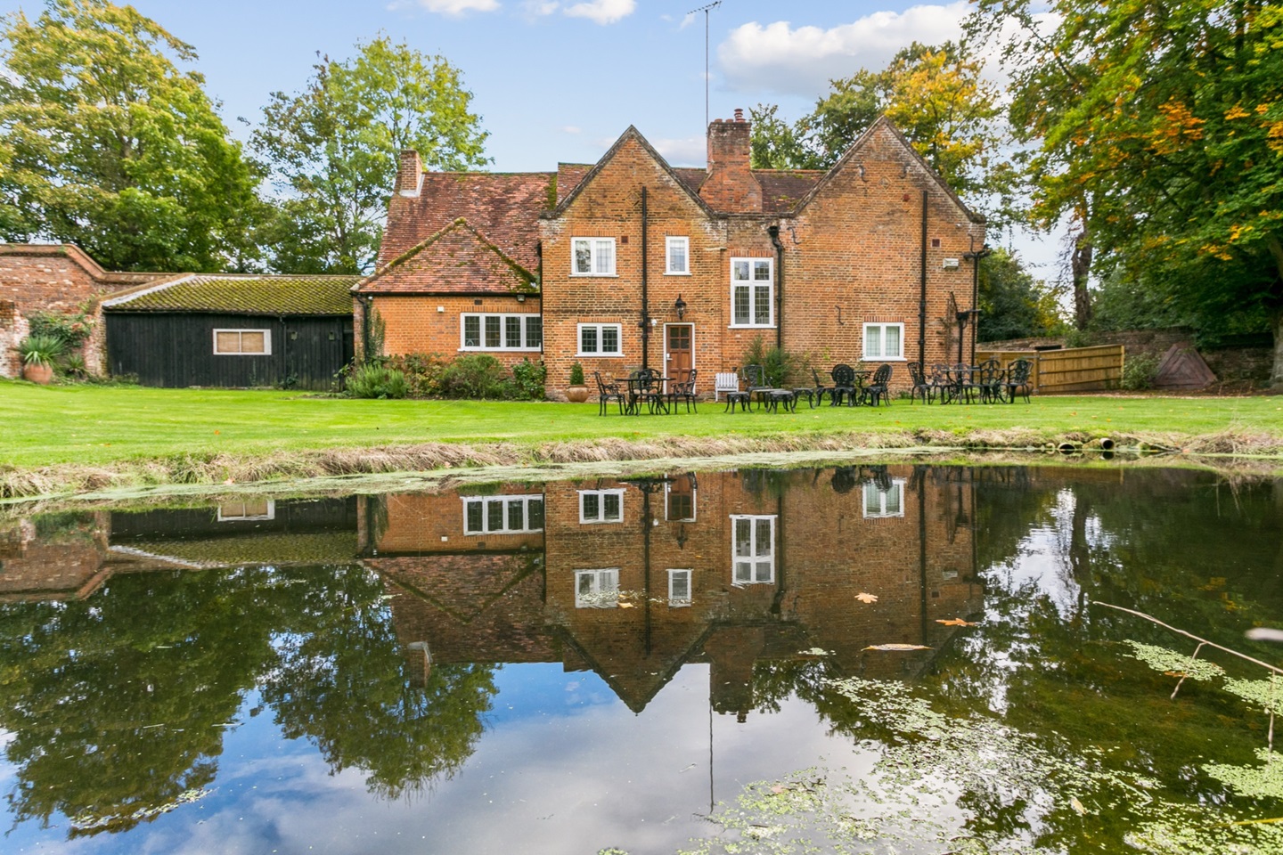 Burnham, Slough 5 Bed Detached House, Hitcham Lane, SL1 To Rent Now