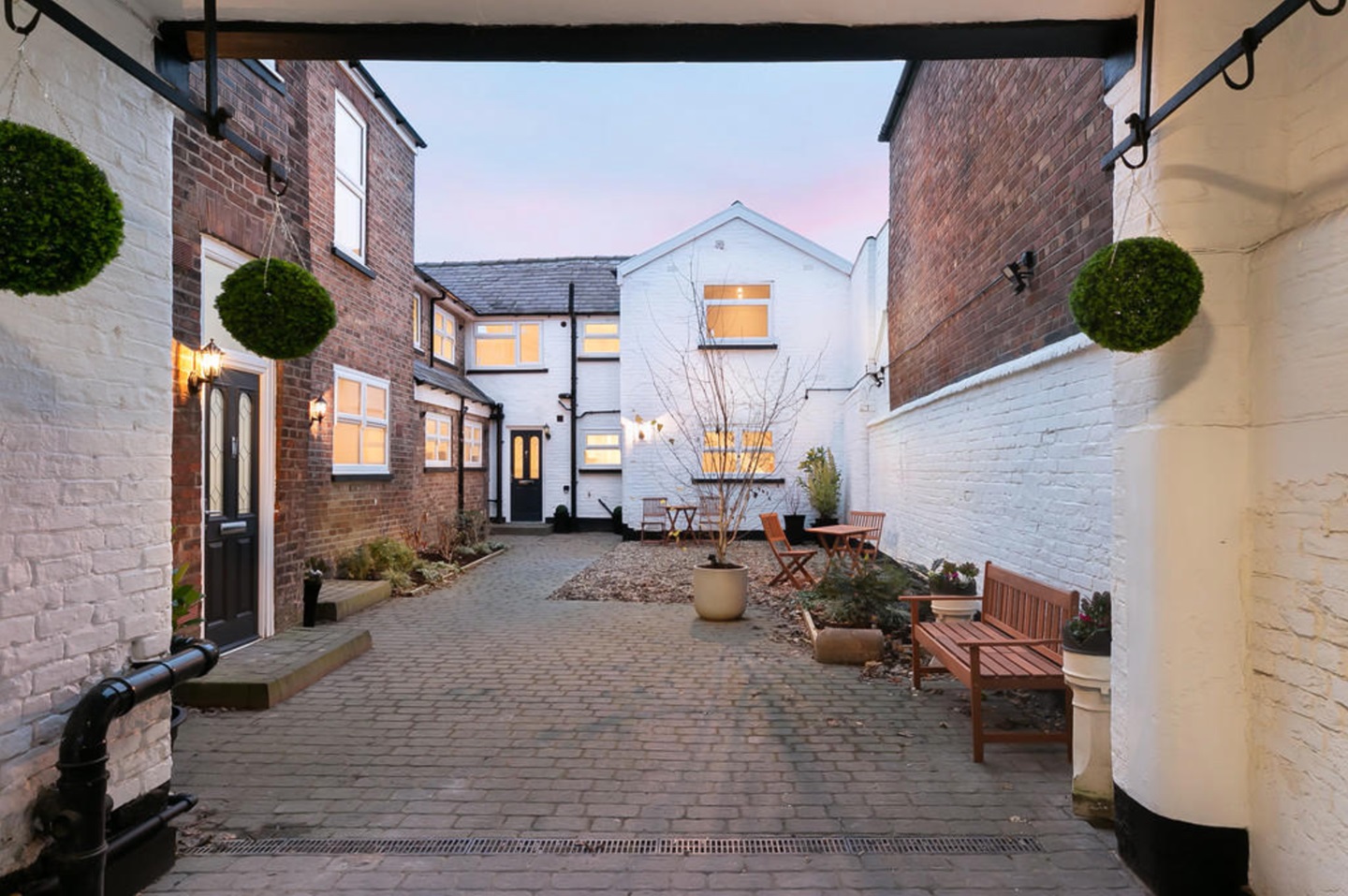 Stockport 1 Bed SemiDetached House, Didsbury Road, SK4 To Rent Now