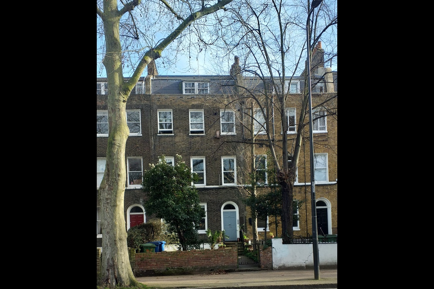 London 1 Bed Flat, Kennington Park Road, SE11 To Rent Now for £