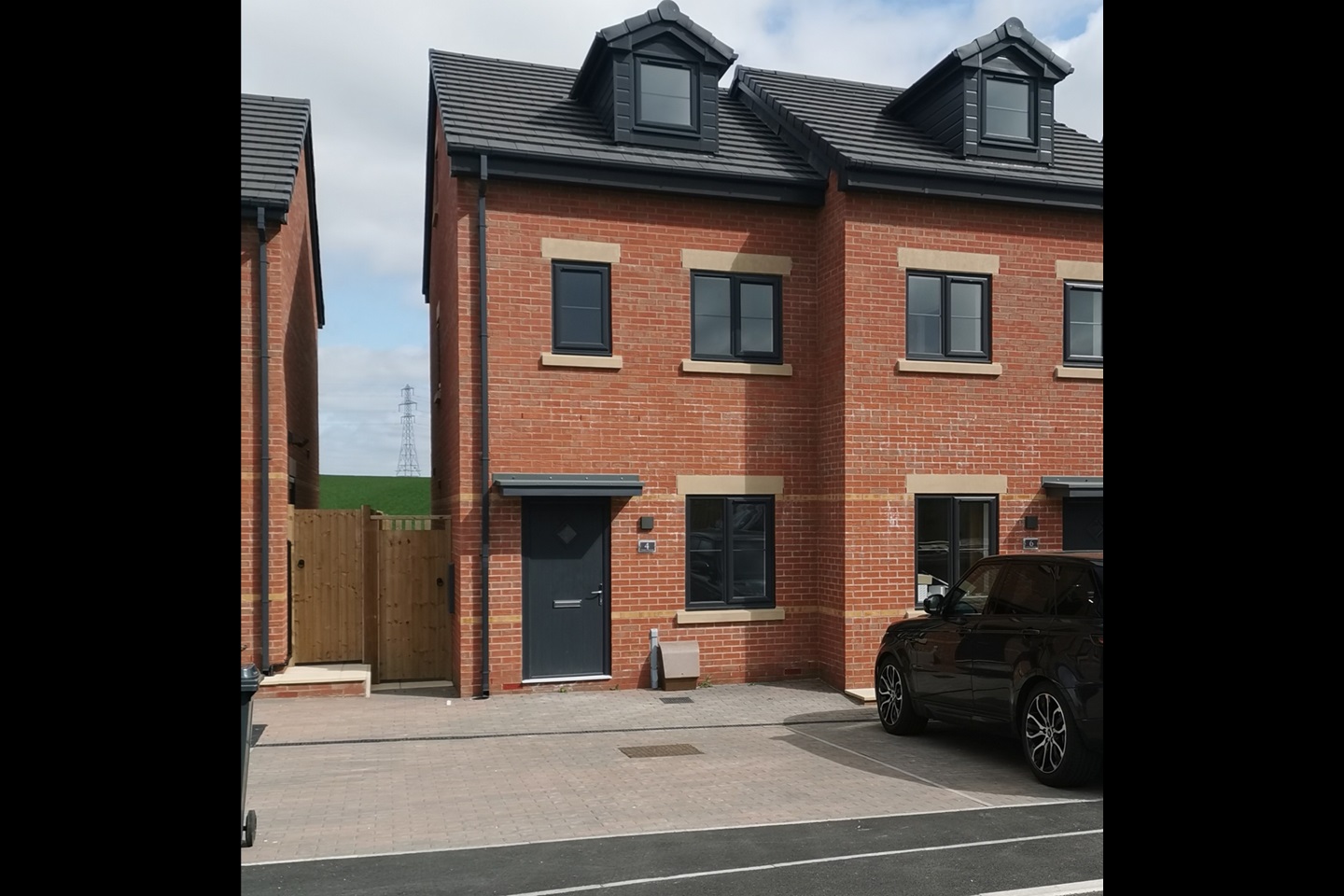 New Houghton, Mansfield 3 Bed SemiDetached House, Verney Meadow