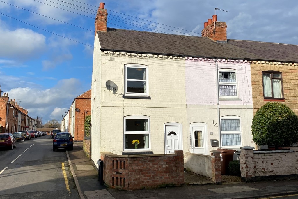 Asfordby, Melton Mowbray 2 Bed End Terrace, Main Street, LE14 To