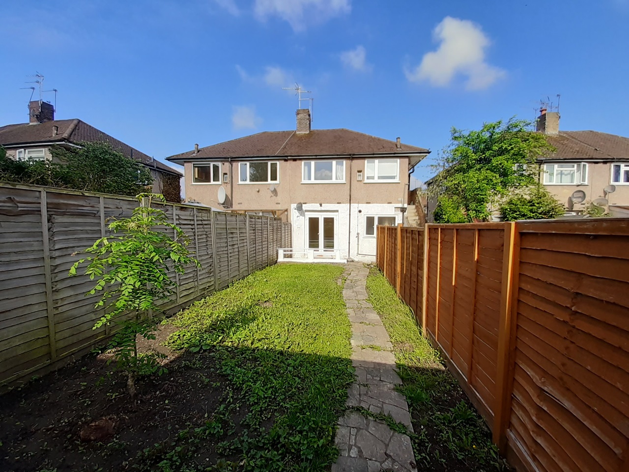 Enfield 2 Bed Enfield, EN2 To Rent Now for £1,300.00 p/m