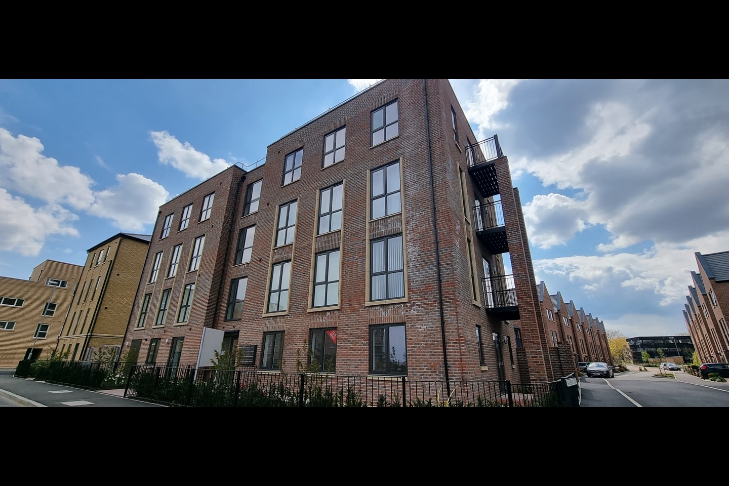 Cambridge 2 Bed Flat, Randal Way, CB3 To Rent Now for £1,950.00 p/m