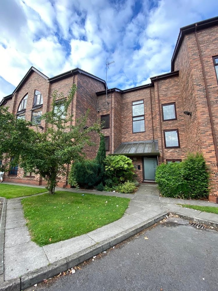 Manchester 2 Bed Flat, Withington Road, M16 To Rent Now for £750.00 p/m