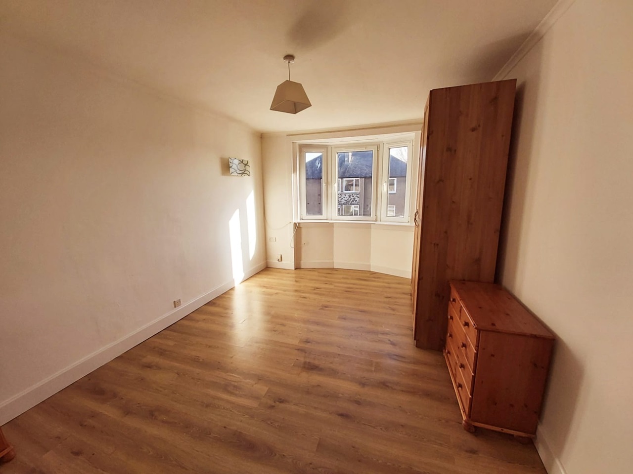 Edinburgh 2 Bed Flat, Carrick Knowe Road, EH12 To Rent Now for £