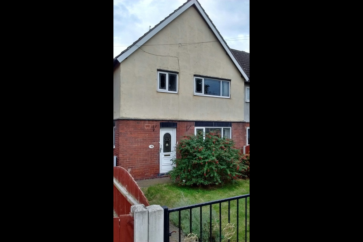 Rawmarsh, Rotherham 3 Bed SemiDetached House, Middle Avenue, S62