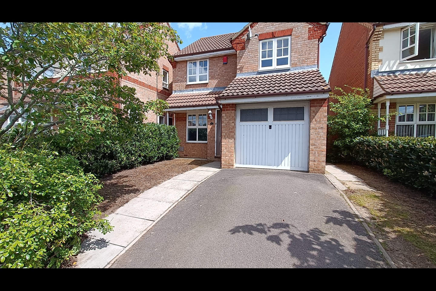 Oldbrook, Milton Keynes 3 Bed Detached House, Wardle Place, MK6 To Rent Now for £1,625.00 p/m