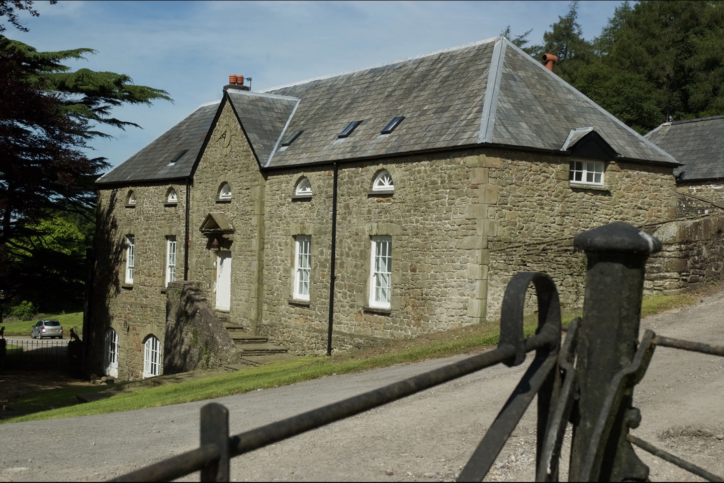 Pontyclun 3 Bed SemiDetached House, Llanharan, CF72 To Rent Now