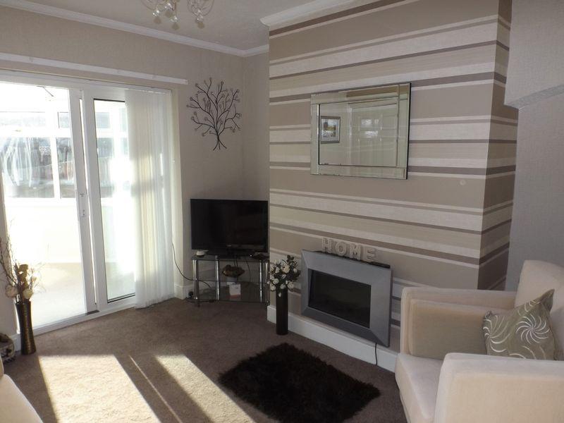 Bedlington 2 Bed SemiDetached House, Hartford Crescent, NE22 To