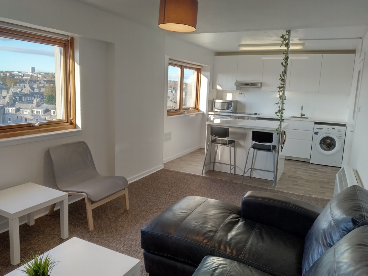 Aberdeen 1 Bed Flat, Denburn Court, AB25 To Rent Now for £440.00 p/m