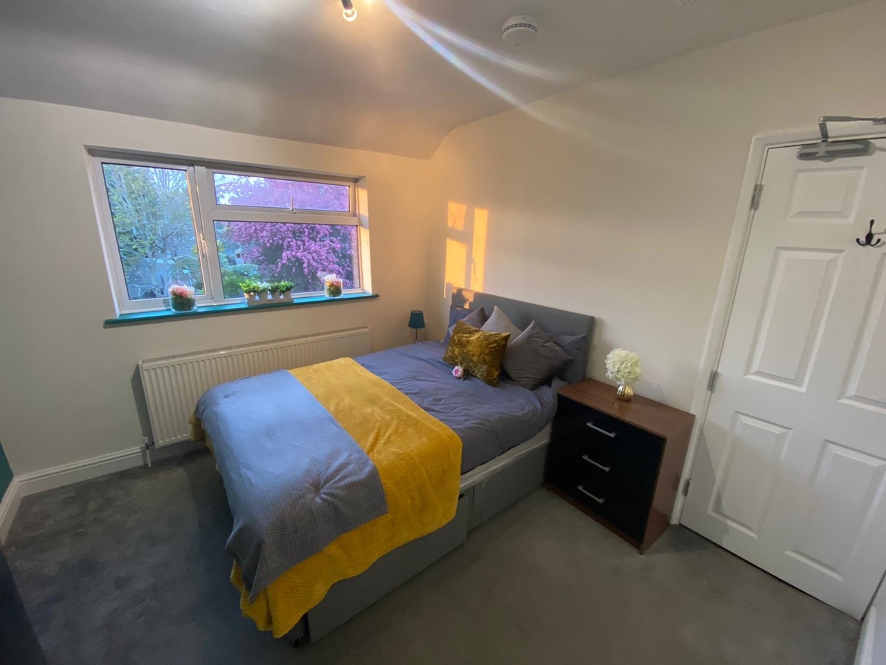 Bushey Room in a Shared House, Walton Road, WD23 To Rent Now for £