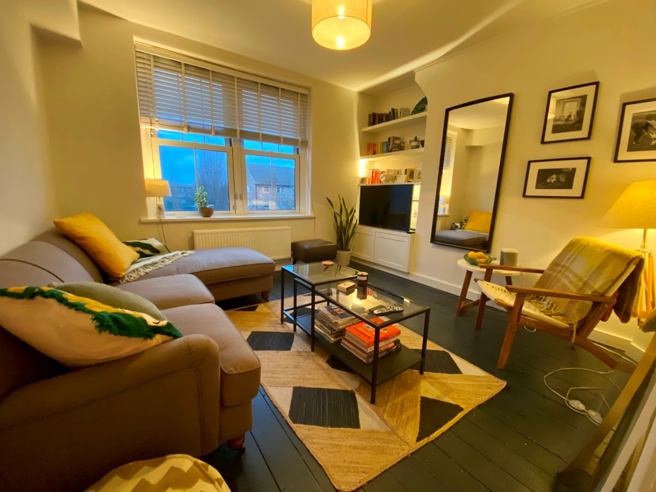 London 1 Bed Flat, Evesham House, E2 To Rent Now for £2,100.00 p/m