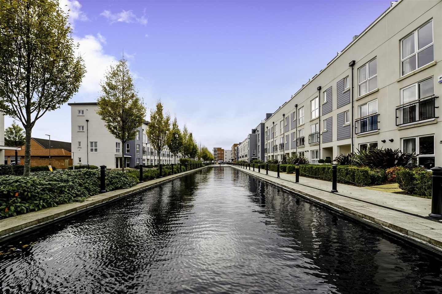 Redhill 1 Bed Flat, Canalside, RH1 To Rent Now for £1,150.00 p/m