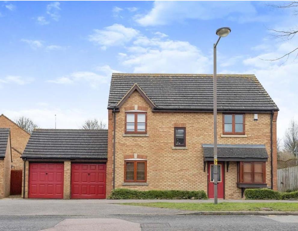 Monkston, Milton Keynes 4 Bed Detached House, Bridlington Crescent