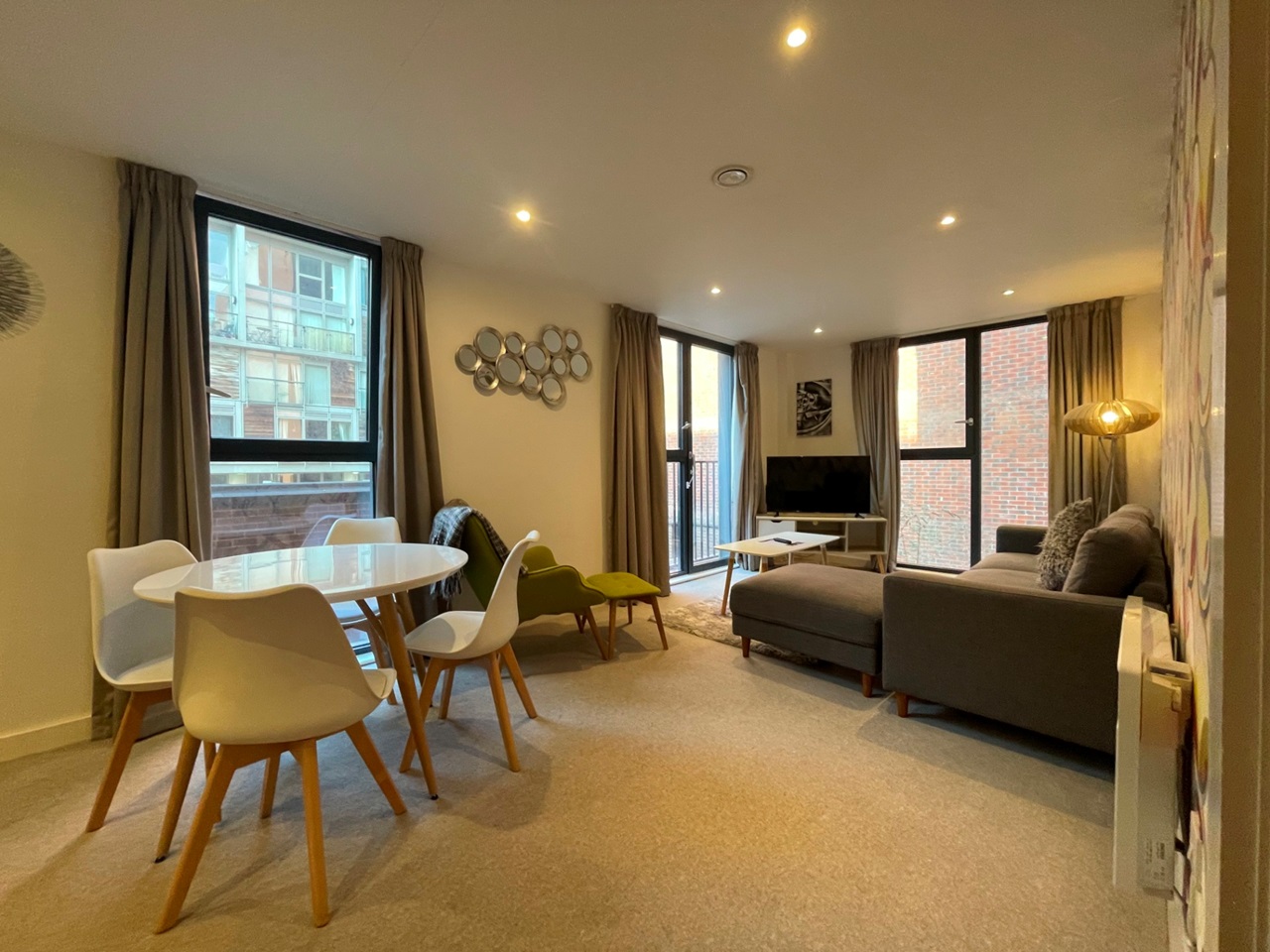 Liverpool 1 Bed Flat, Lydia Ann Street, L1 To Rent Now for £925.00 p/m