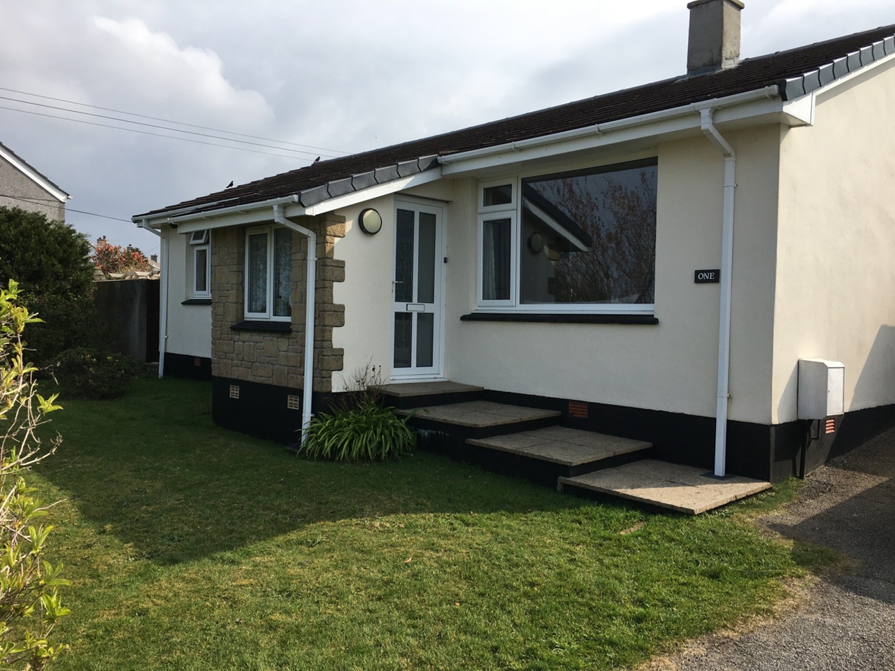 Truro 3 Bed Bungalow, Lower Polstain Road, TR3 To Rent Now for £