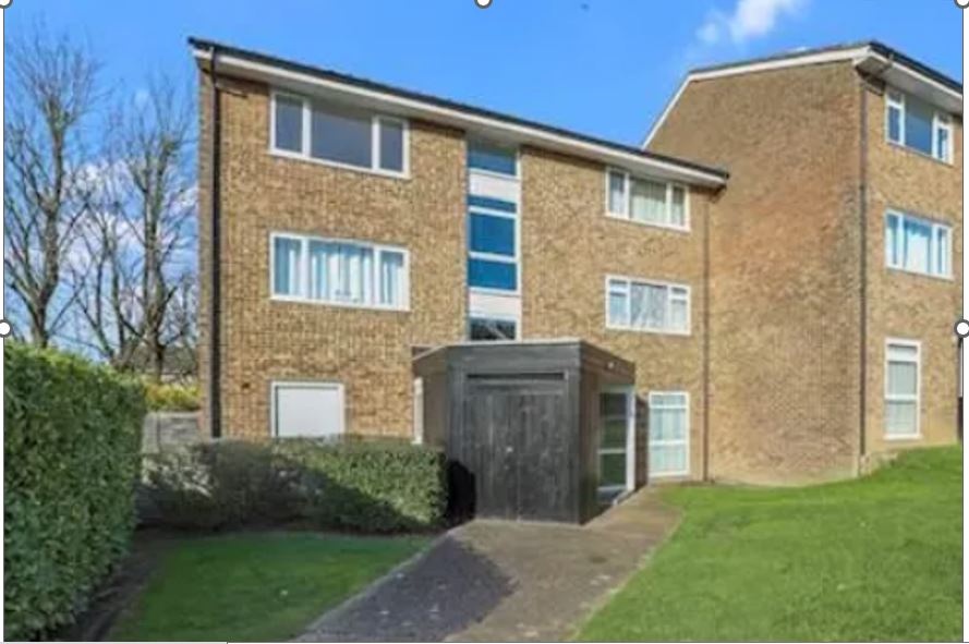 Kent 1 Bed Flat, Orpington, BR5 To Rent Now for £1,050.00 p/m