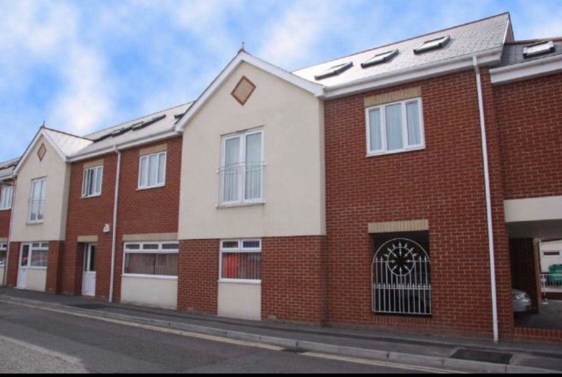 Eastleigh 1 Bed Flat, Hanns Mews, SO50 To Rent Now for £800.00 p/m
