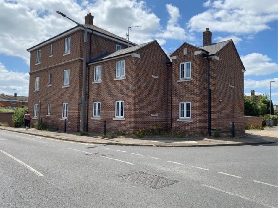 Colchester 2 Bed Flat, Lexden View, CO3 To Rent Now for £900.00 p/m
