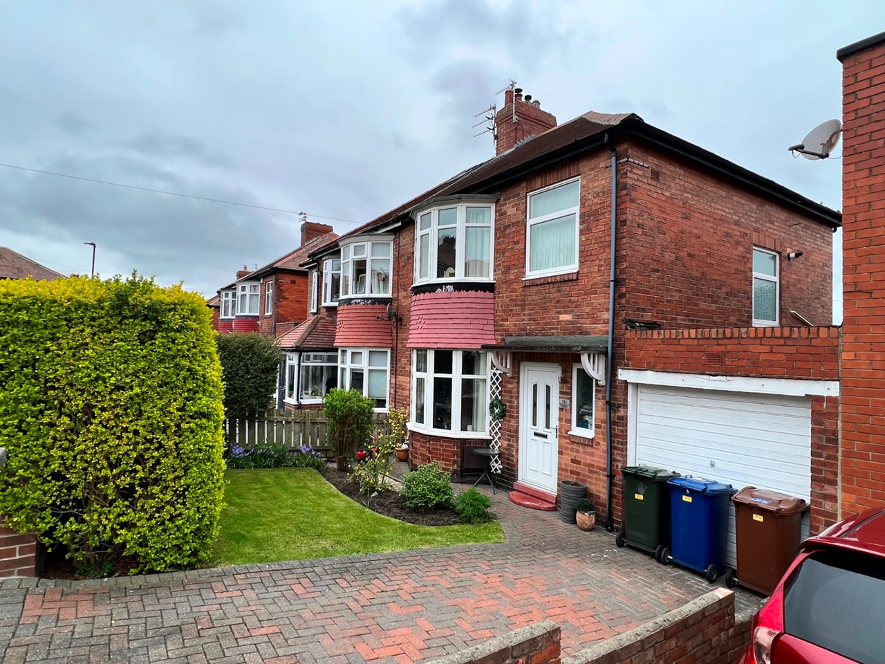Newcastle Upon Tyne 3 Bed SemiDetached House, Jedburgh Gardens, NE15