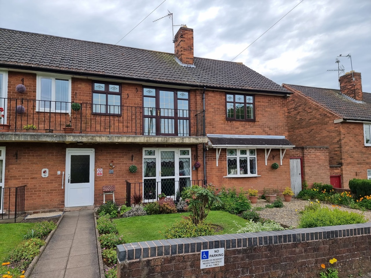 Dudley 2 Bed Flat, Naylors Grove, DY3 To Rent Now for £795.00 p/m