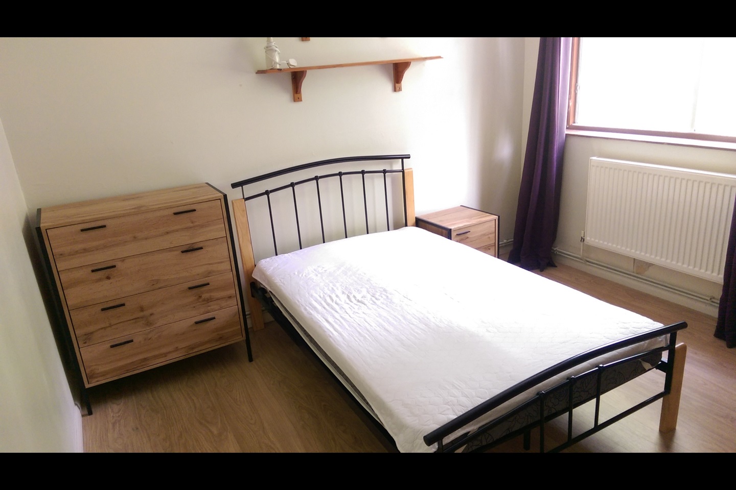 London 1 Bed Flat, Willenhall Road, SE18 To Rent Now for £1,000.00 p/m