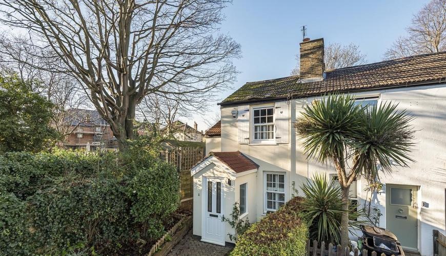 Bromley 2 Bed End Terrace, Plaistow Grove, BR1 To Rent Now for £