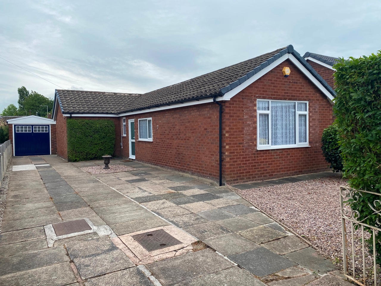Middlewich 2 Bed Bungalow, Denbigh Crescent, CW10 To Rent Now for £