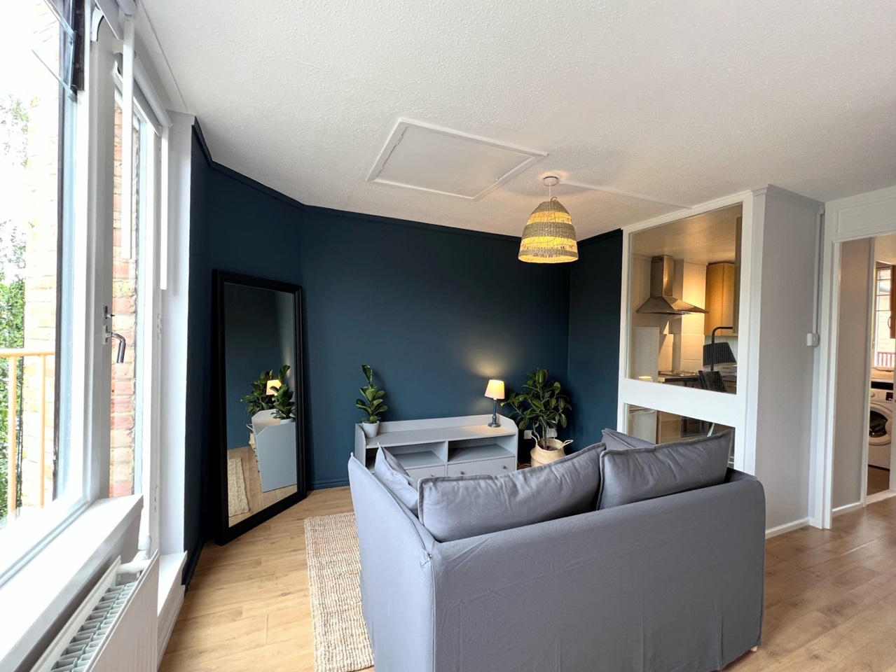 London Studio Flat, Tavistock Crescent, W11 To Rent Now for £1,550.