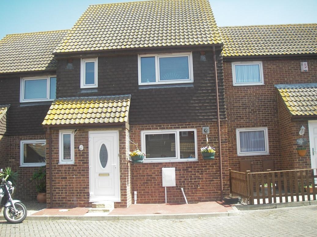 Minster On Sea, Sheerness 3 Bed Terraced House, Tysoe Court, ME12