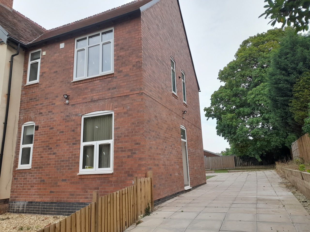 Coventry 1 Bed Flat, Cromwell Lane, CV4 To Rent Now for £750.00 p/m