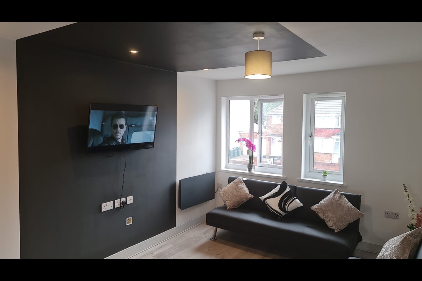 West Bromwich 2 Bed Flat, Black Lake, B70 To Rent Now for £950.00 p/m