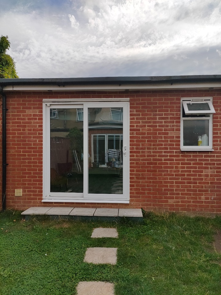 Hayes Studio Flat, Selan Gardens, UB4 To Rent Now for £1,299.00 p/m