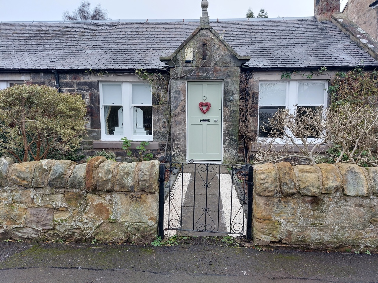 Inveresk, Musselburgh 2 Bed SemiDetached House, Crookston Road, EH21