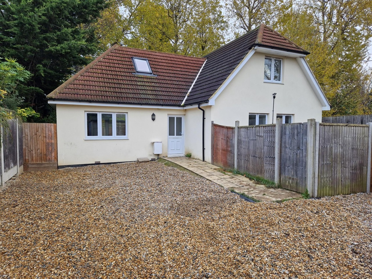 Carshalton 4 Bed Detached House, Dale Park Avenue, SM5 To Rent Now for £2,500.00 p/m