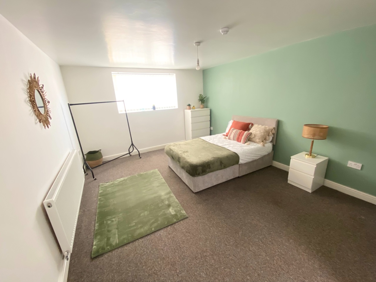 Farnworth, Bolton Room in a Shared Flat, Park Street, BL4 To Rent