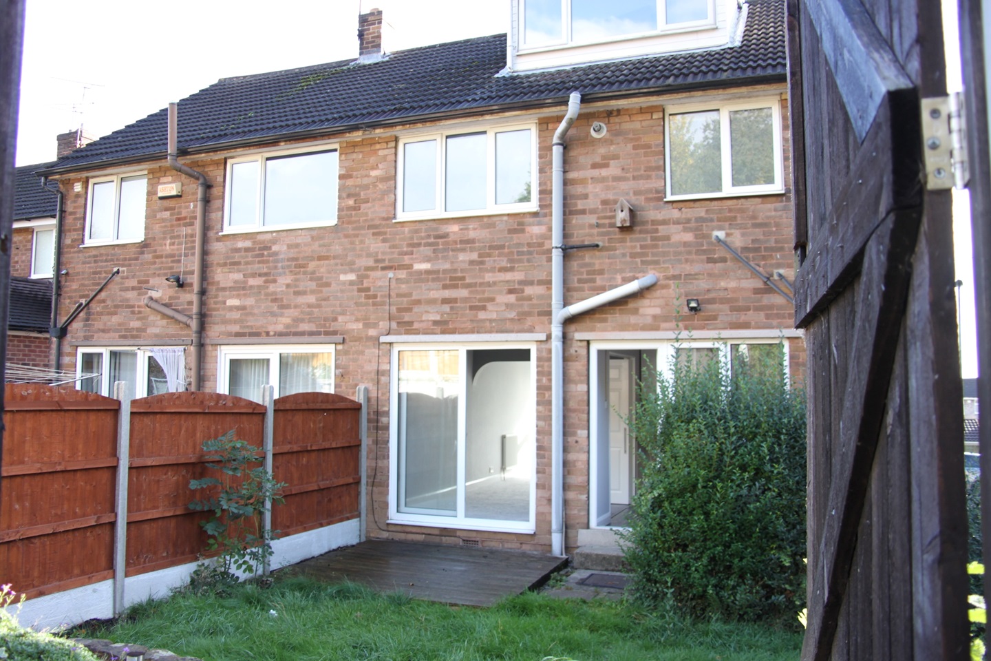 Sheffield 3 Bed SemiDetached House, Tansley Drive, S9 To Rent Now