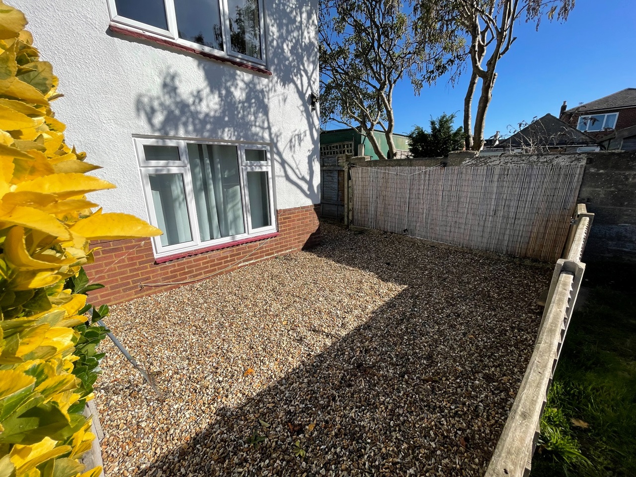 Bournemouth 1 Bed Flat, Wallisdown, BH10 To Rent Now for £770.00 p/m