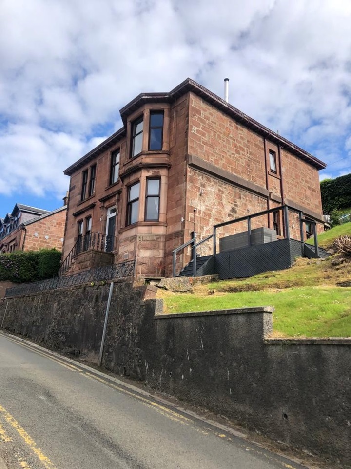 Gourock 3 Bed Flat, Victoria Road, PA19 To Rent Now for £950.00 p/m