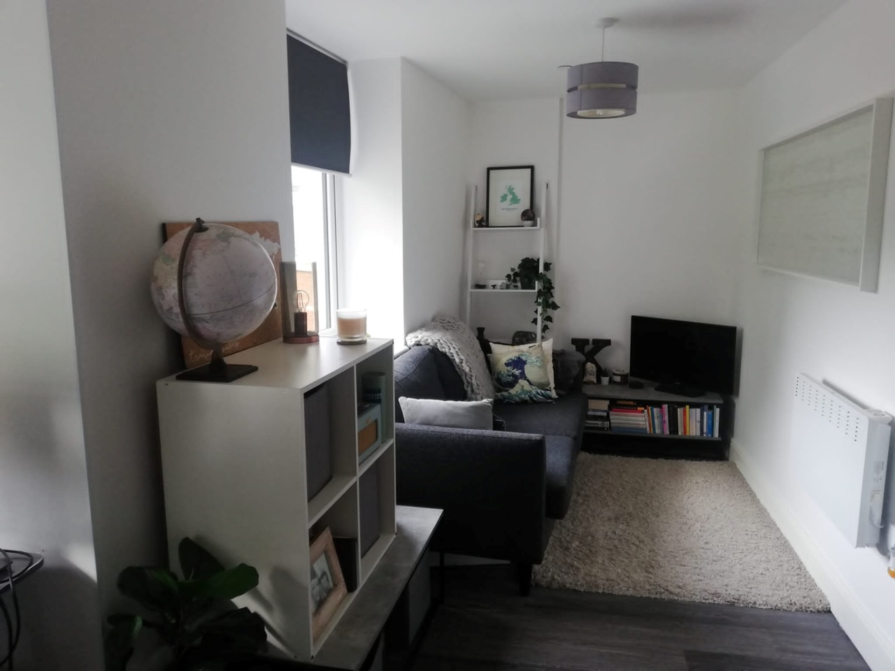 Chertsey 1 Bed Flat, Four Corners Chertsey, KT16 To Rent Now for £1,200.00 p/m