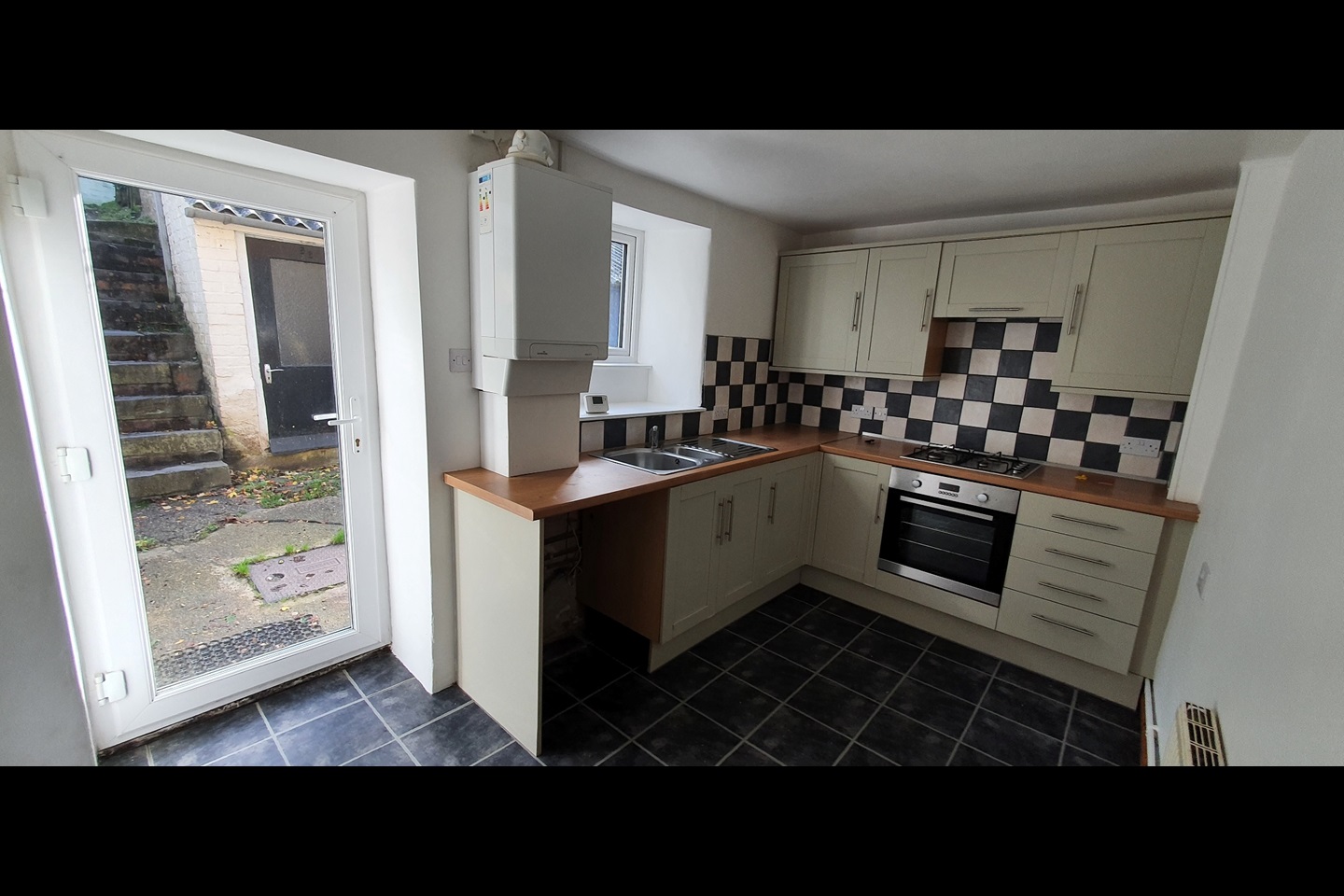 Houses For Rent In Crewkerne at William Heasley blog