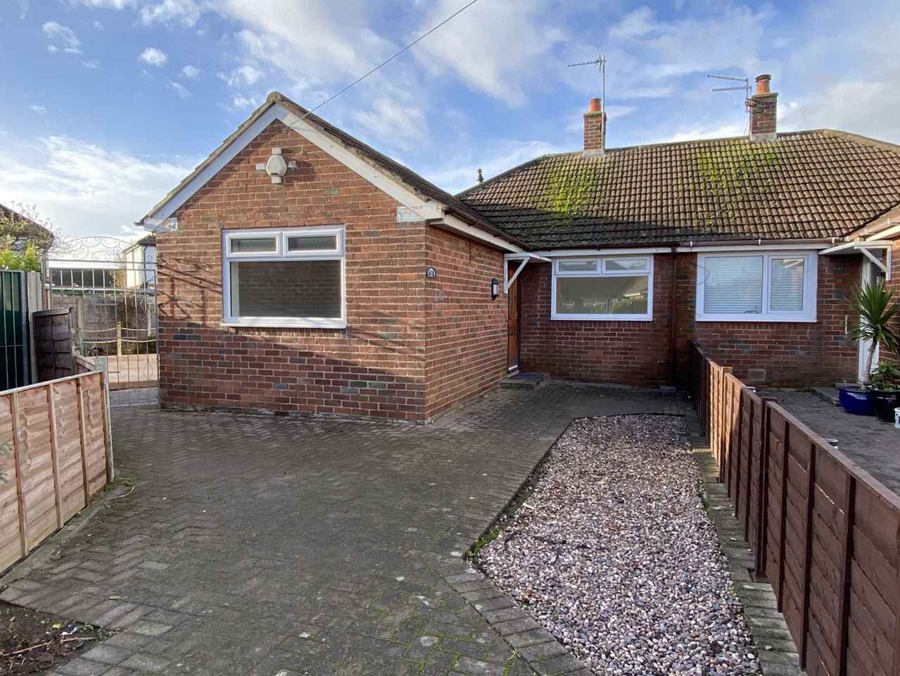 ThorntonCleveleys 2 Bed Bungalow, Hermon Avenue, FY5 To Rent Now