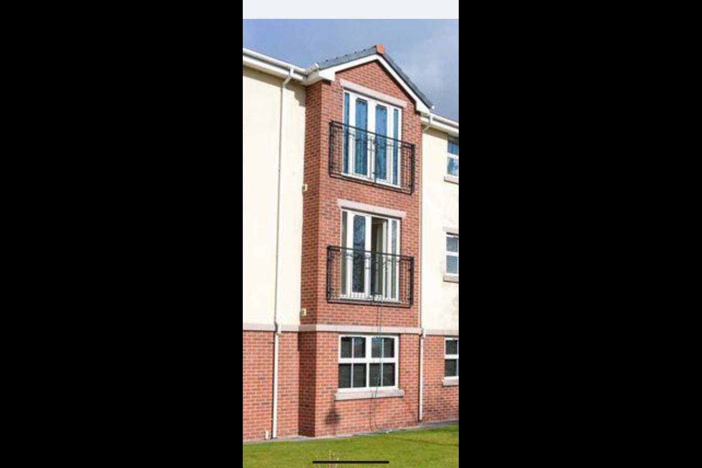 Lowton, Warrington 2 Bed Flat, Lowton, WA3 To Rent Now for £795.00 p/m