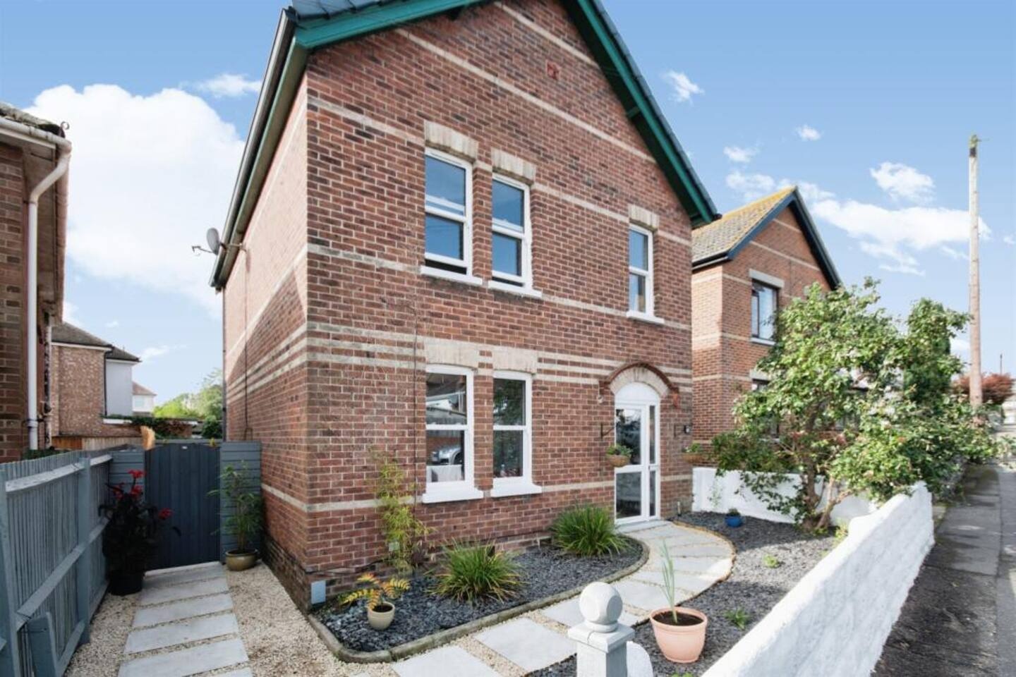 Bournemouth 3 Bed Detached House, Acton Road, BH10 To Rent Now for