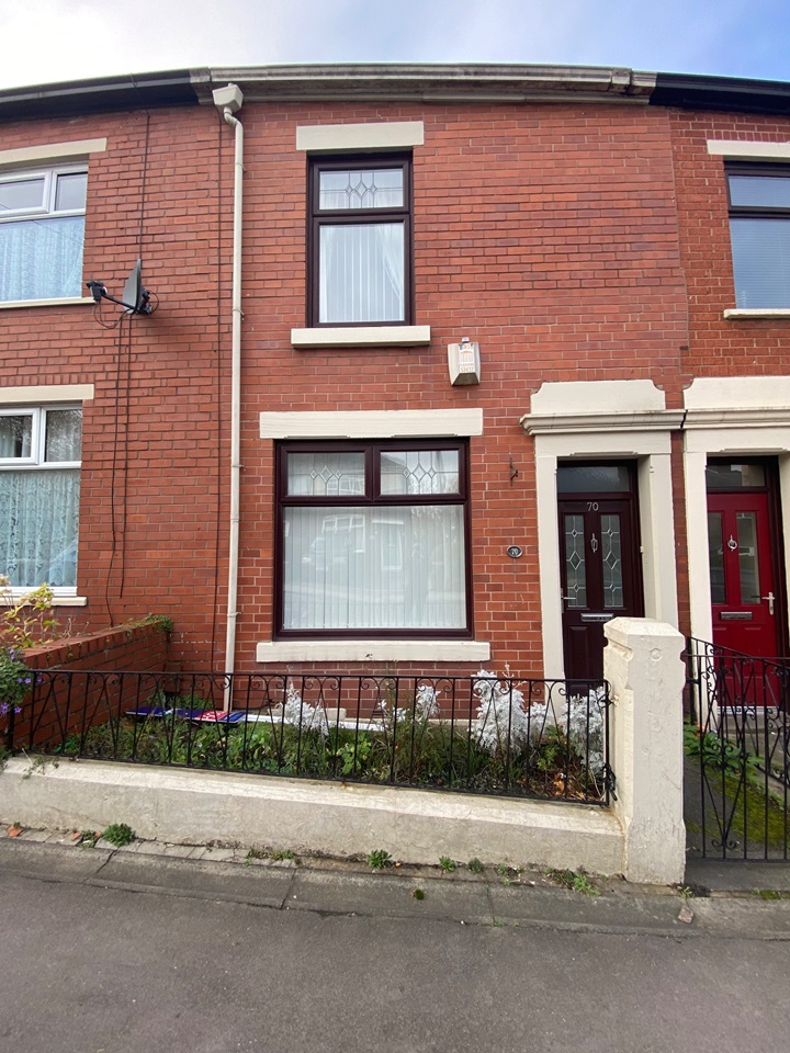 Blackburn 3 Bed Terraced House, Heys Lane, BB2 To Rent Now for £850