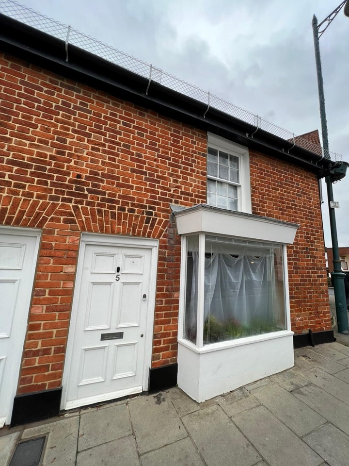 Rayleigh 2 Bed SemiDetached House, Church Street, SS6 To Rent Now