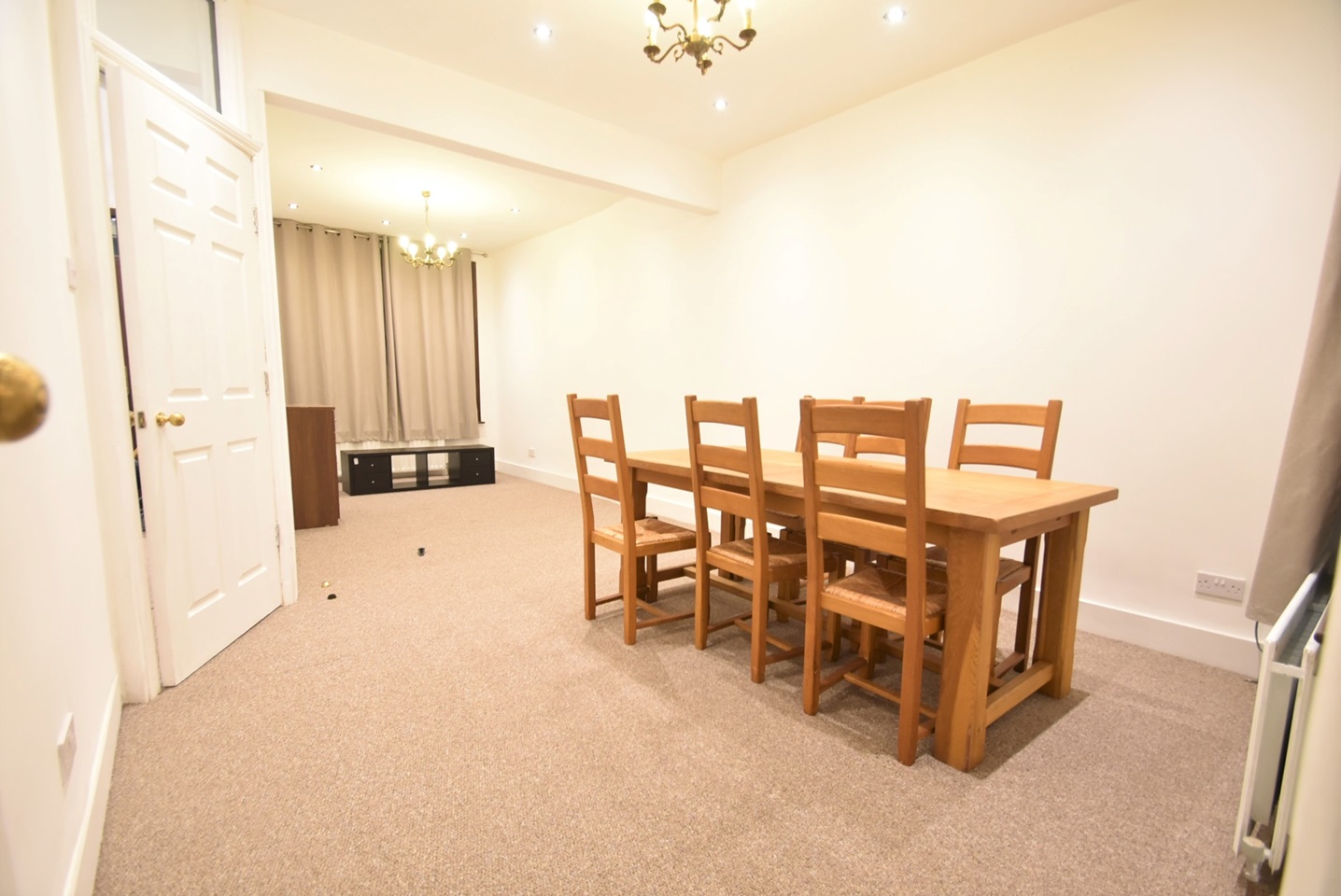 London 3 Bed Terraced House, Central Park Road, E6 To Rent Now for