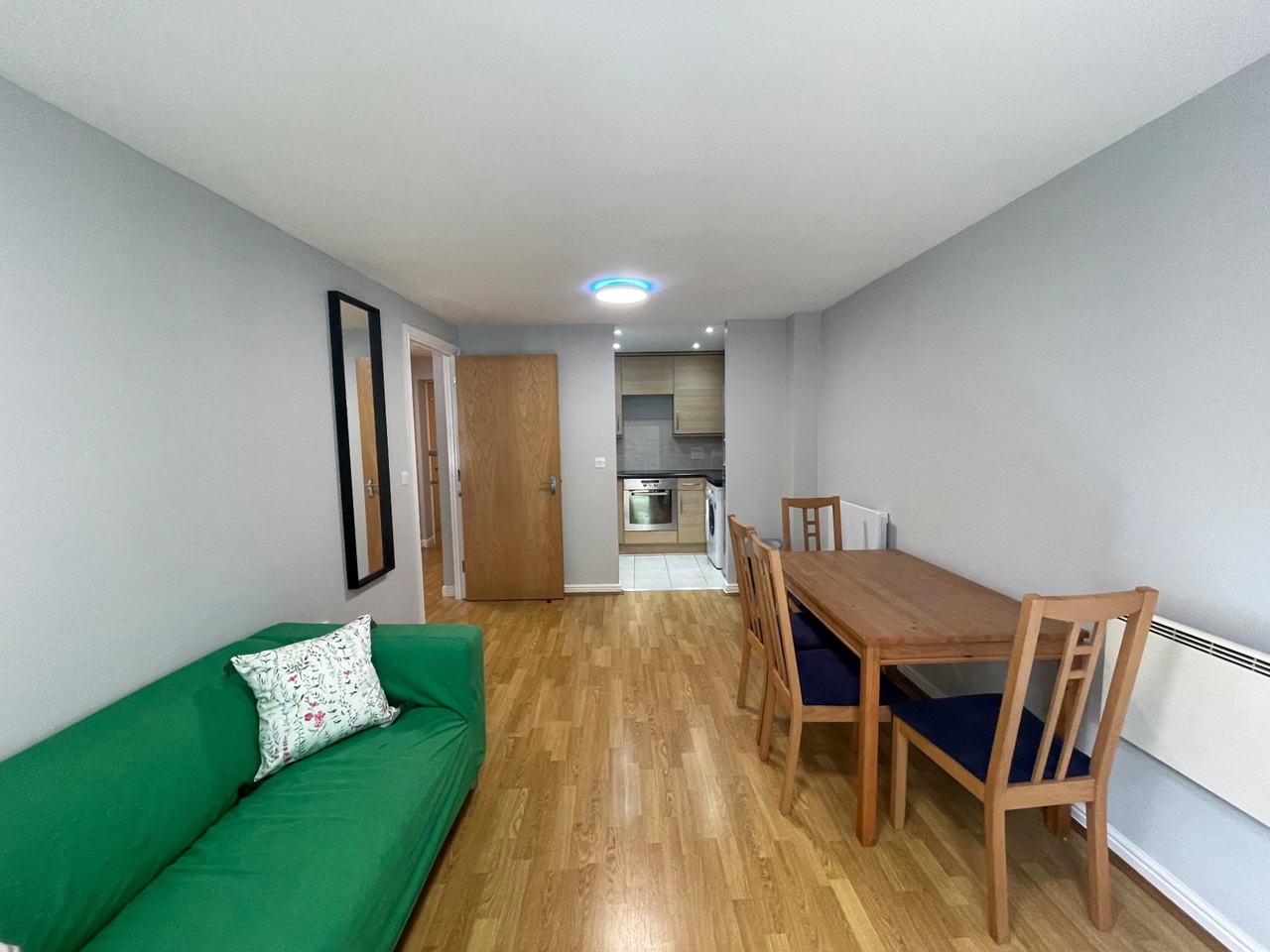 Feltham 1 Bed Flat, Berberis House, TW13 To Rent Now for £1,400.00 p/m