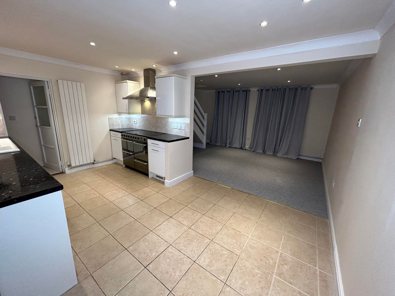 Tetbury 2 Bed End Terrace, Combers End, GL8 To Rent Now for £975.00 p/m